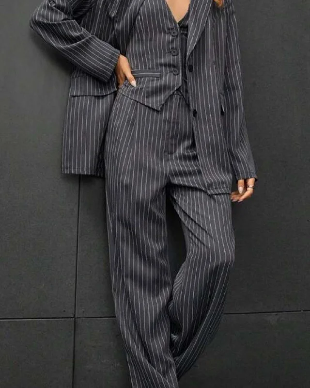 set-of-three-striped-oversized-coat-with-waistcoat-wide-pants