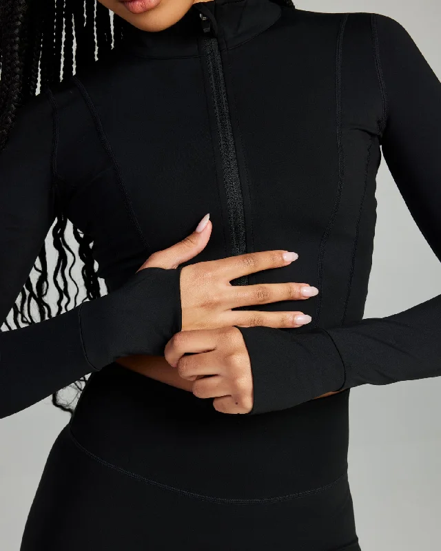 Cropped Aura Jacket - Black