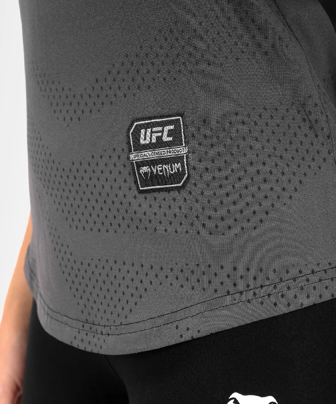 UFC Venum Authentic Fight Week 2 Women's Short Sleeve T-shirt - Black