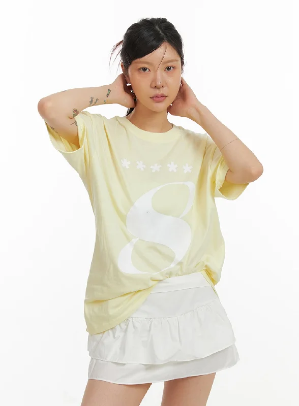 acubi-oversized-graphic-top-iy410