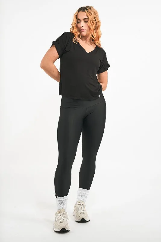 black-slinky-to-touch-v-neck-cuffed-sleeve-tee