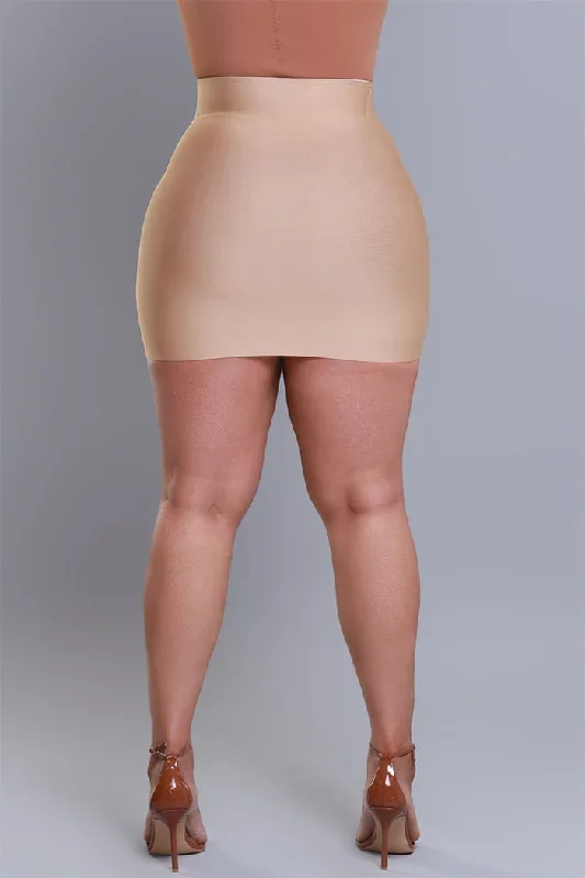 break-the-ice-bandage-mini-skirt-taupe