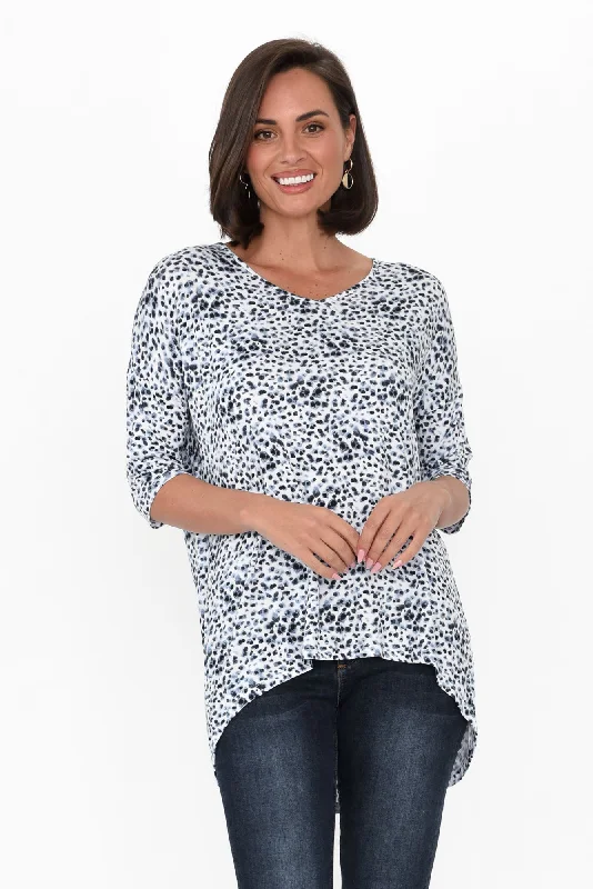 brielle-snow-leopard-bamboo-v-neck-top