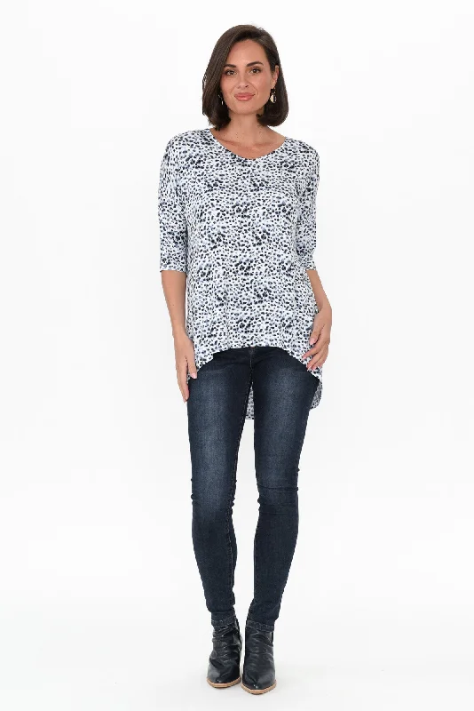 brielle-snow-leopard-bamboo-v-neck-top