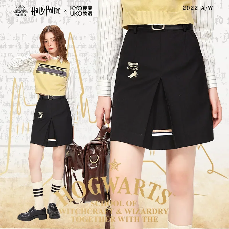 Magic school embroidery short skirt