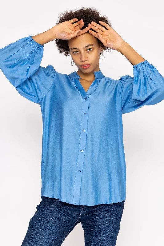 long-sleeve-spring-blouse-in-blue