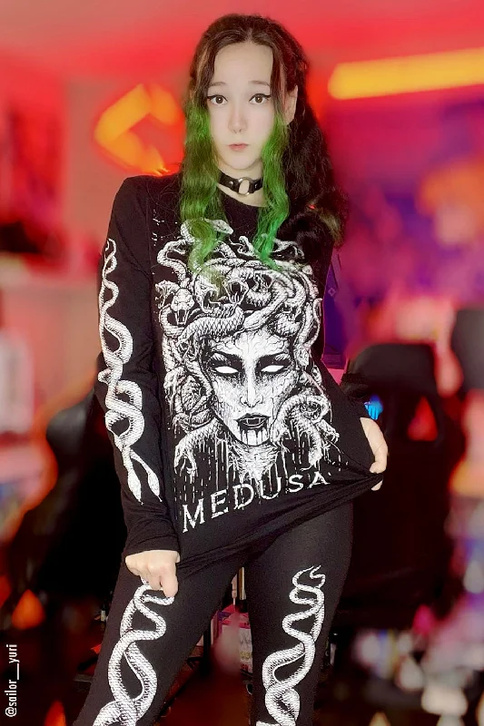 medusa-t-shirt