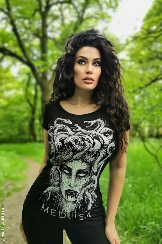 medusa-t-shirt