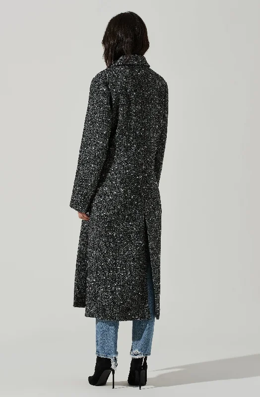 morana-oversized-boucle-coat