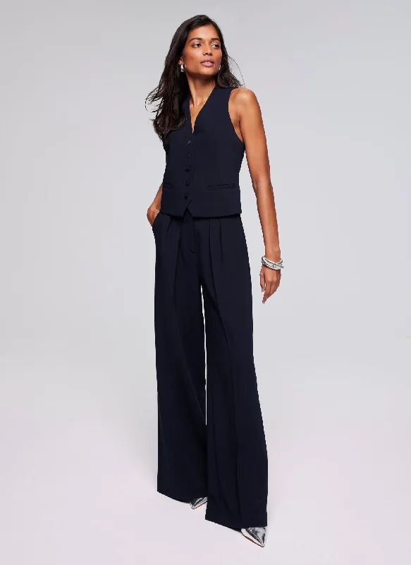 navy-pleated-wide-trousers