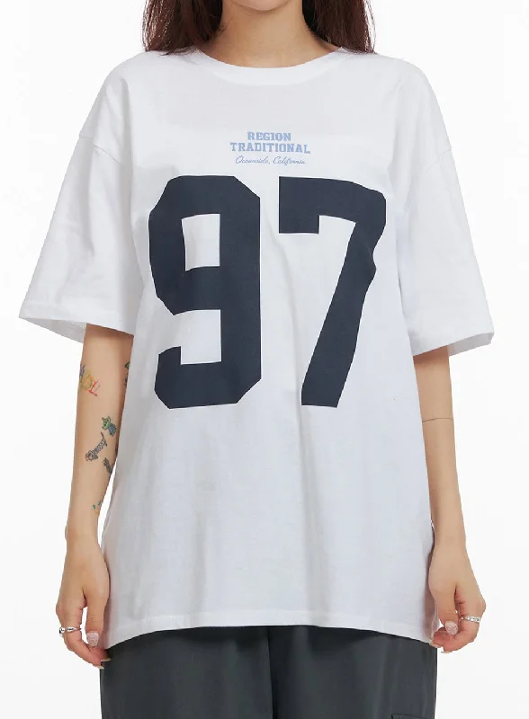 oversized-graphic-t-shirt-iy410