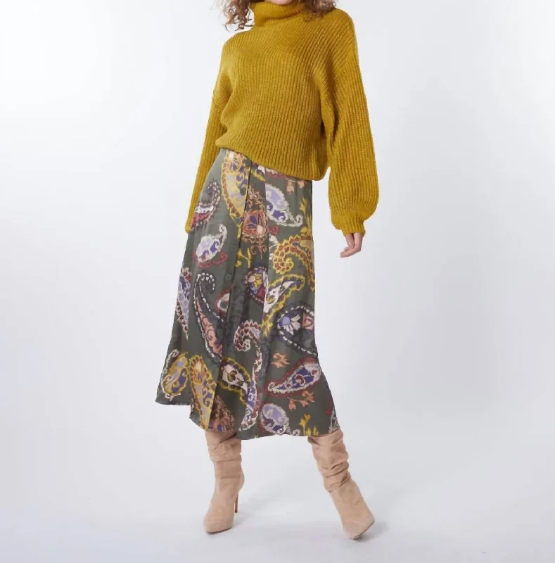 paisley-skirt-in-multiprint