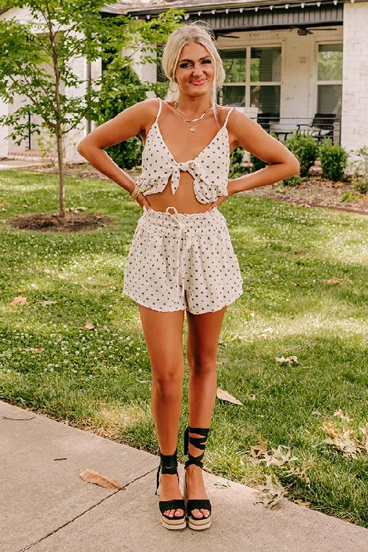 play-it-up-polka-dot-shorts