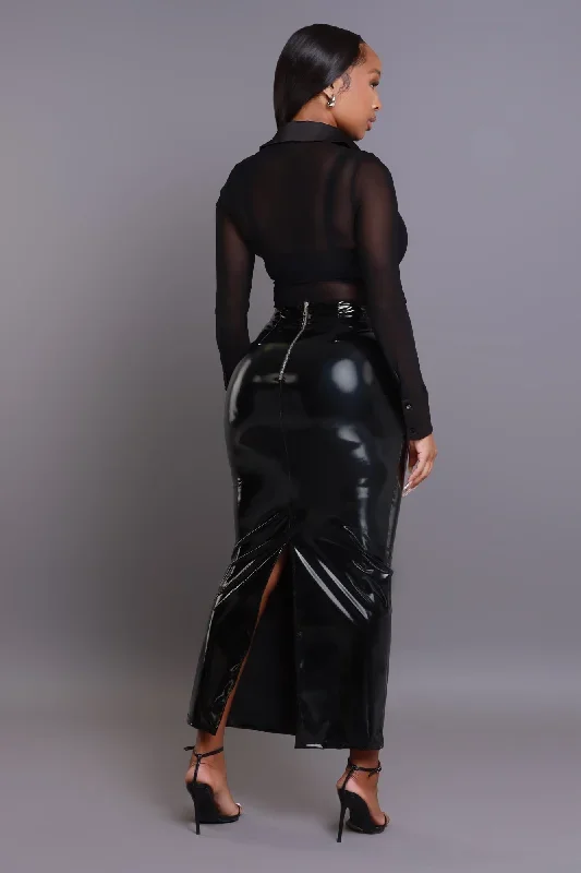 sped-up-patent-faux-leather-maxi-skirt-black